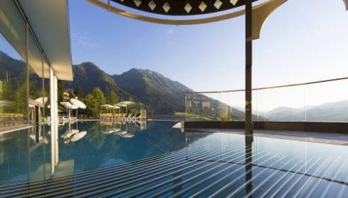 Hotel Alpina in Alpendorf - rooftop pool