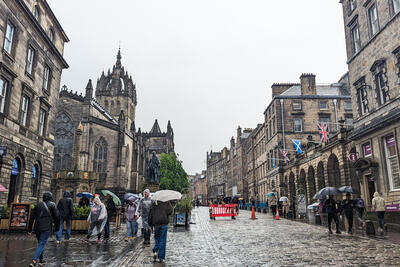 Edinburgh city center