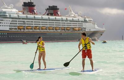 Castaway Cay Paddleboarding